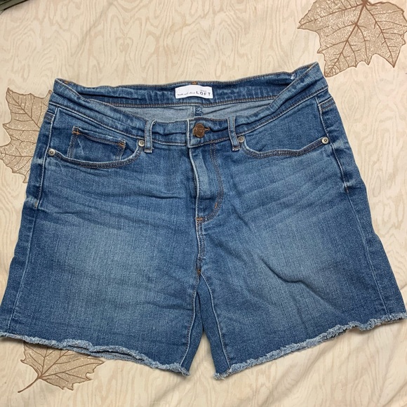 LOFT Jean Shorts - Picture 1 of 5